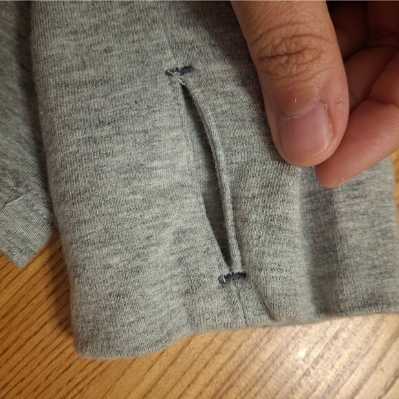 Athleta Gray Long Sleeve Top with Thumb Holes - Large - Picture 3 of 7